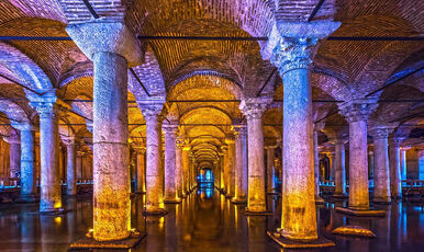 İSTANBUL TARİHİ YARIMADA TURU