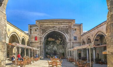 DOĞUNUN İNCİLERİ TURU