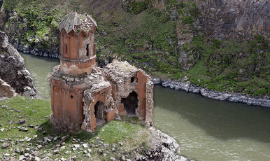 DOĞUNUN İNCİLERİ TURU