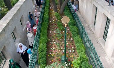 HZ. YUŞA TEPESİ- ÇAMLICA CAMİİ-  İSLAM ESERLERİ MÜZESİ AZİZ MAHMUD HÜDAYİ TÜRBESİ – TEKNEDE İFTAR