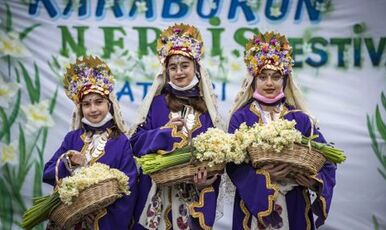 KARABURUN NERGİS FESTİVALİ